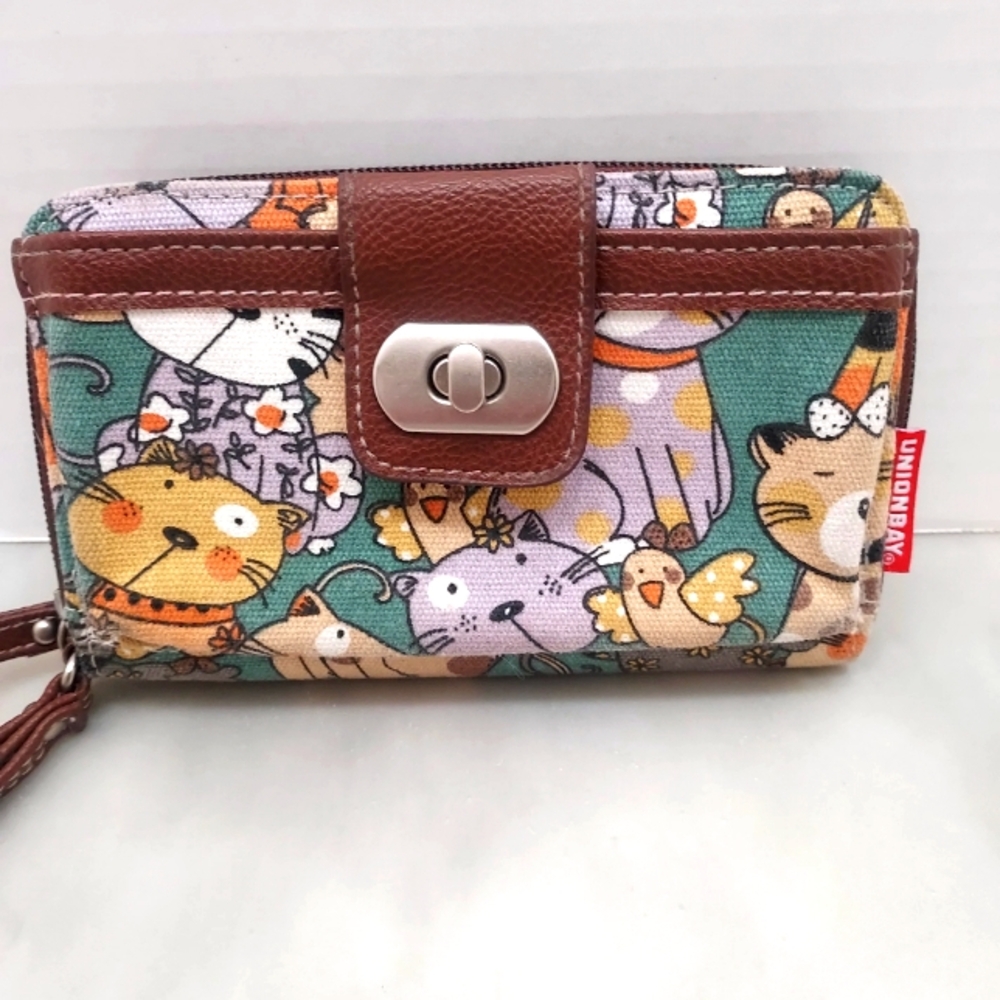 Union Bay Cat Print Wristlet Clutch Bag